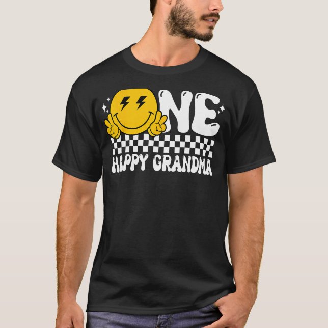 Camiseta Uma família de primeiros aniversarios Feliz da vov (Frente)