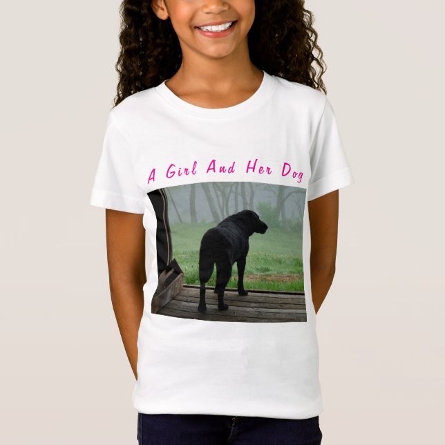 Camiseta Uma Garota E Seu Cachorro (Frente)