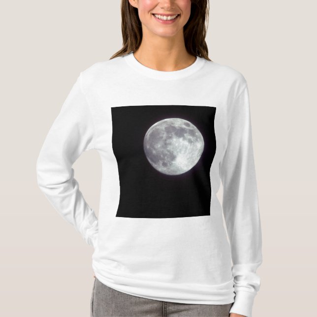 Camiseta Uma lua cheia brilhante em um céu noturno negro. (Frente)