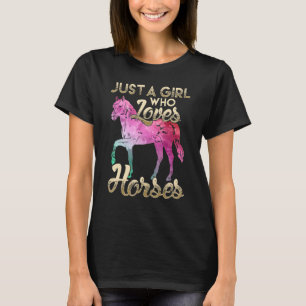 Camiseta Uma Menina Que Ama Cavalo Floral 1
