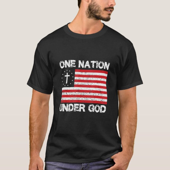 Camiseta Uma Nação Sob Deus Bandeira Americana Atravessa Eu (Frente)