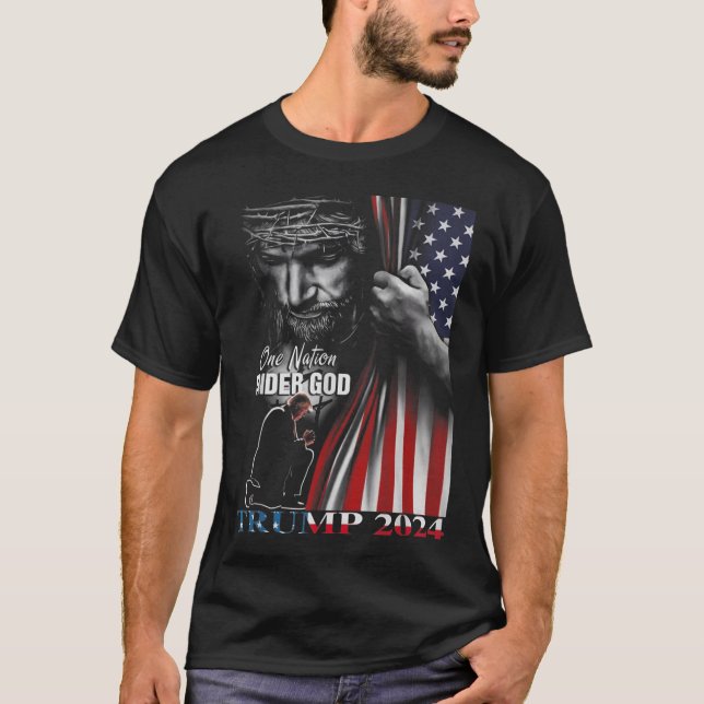Camiseta Uma Nação Sob Deus Trump 2024, Bandeira de Deus Am (Frente)