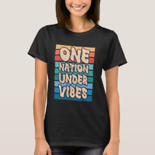 Camiseta Uma Nação Sob Vibrações Estilo Retrô