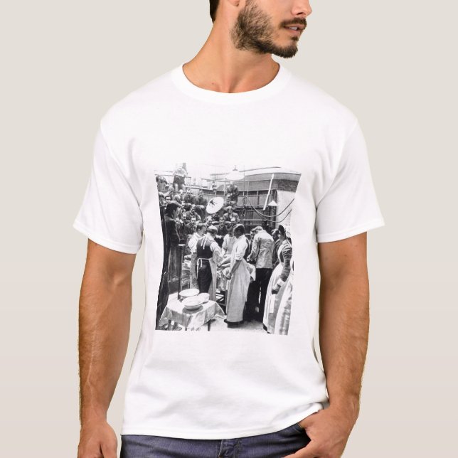Camiseta Uma operação no hospital transversal de Charing (Frente)
