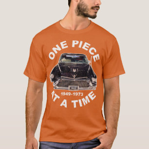 Camiseta Uma peça por caixa de cada vez