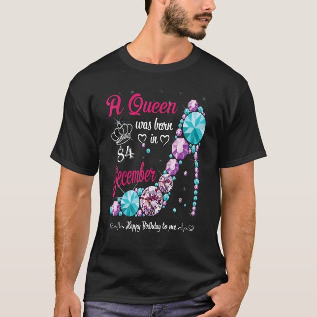 Camiseta Uma Rainha Foi Nascer Em 84 De Dezembro Mulheres D (Frente)