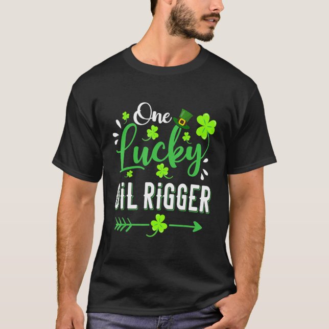 Camiseta Uma Rua De Chapéu De Shamrock Leprechaun Pa, Maior (Frente)