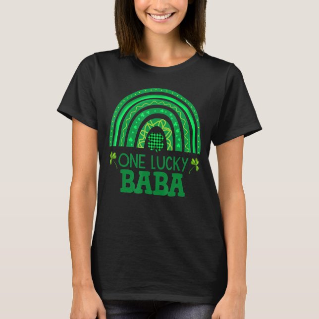 Camiseta Uma Sortuda Baba Shamrock Patrick S Day Rainbow Ir (Frente)
