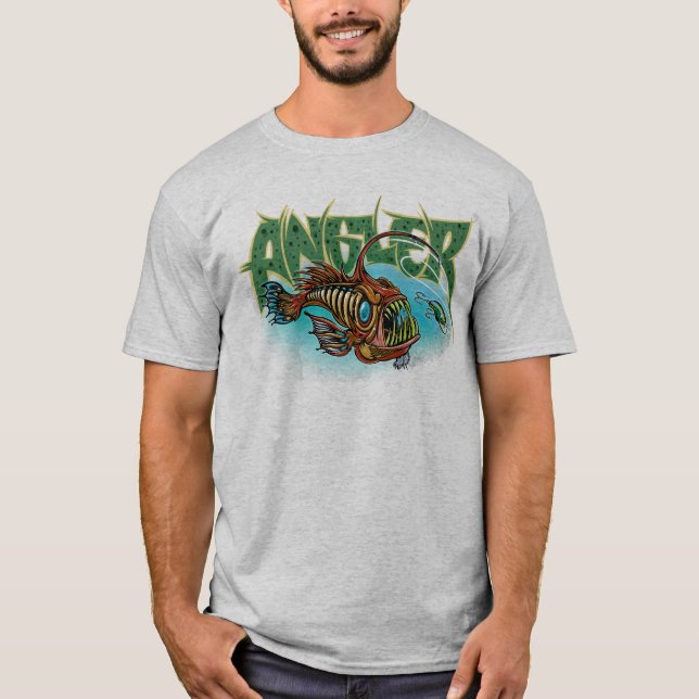 Camiseta Uma tomada única sobre o ardiloso Peixe-Anglas (Frente)