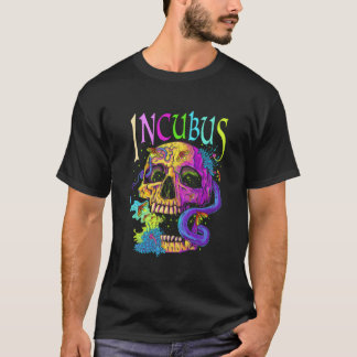 Camiseta Uma Vista de Incubo de Corvo Esquerdo Crânio Manhã