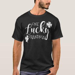 Camiseta Uma vovó sortuda Quatro Folha de Pão São Patrício