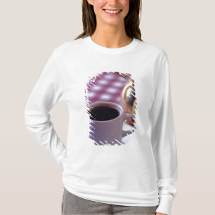 Camiseta Uma xícara de Café Árabe. Síria. O Oriente Médio