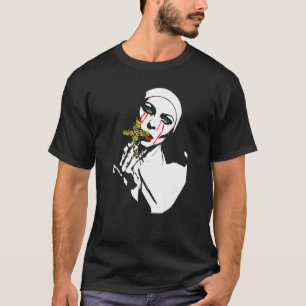 Camiseta Un Sagrada Nun Nerd Graphic