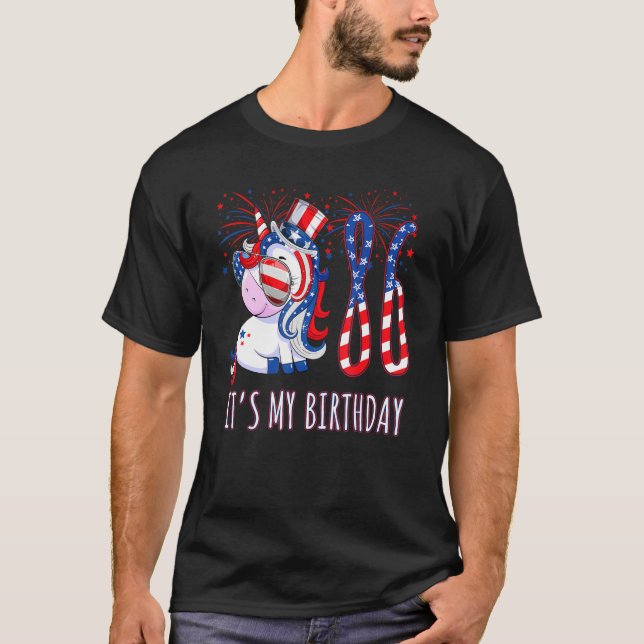 Camiseta Unicórnio 86. Aniversário 4 De Julho Ano Novo 86 (Frente)