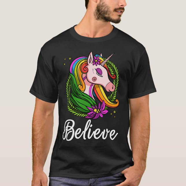 Camiseta Unicórnio Acredite Arco-Íris Mágico (Frente)