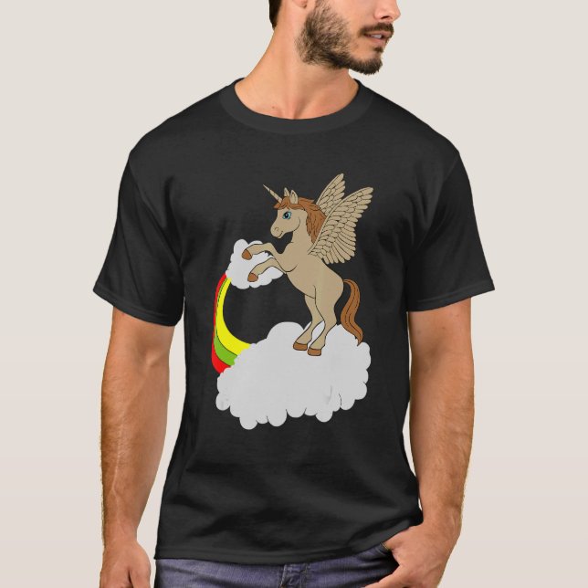 Camiseta Unicórnio Com Arco-Íris Em Cavalos De Nuvens 1 (Frente)