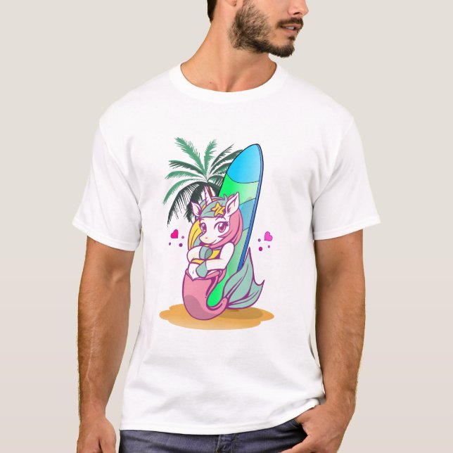 Camiseta Unicórnio com prancha de surfe na praia (Frente)