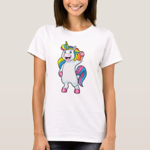Camiseta Unicórnio como cabeleireiro com spray de cabelo