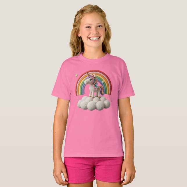 Camiseta Unicórnio de Crochê Fofo em Nuvem com Arco-íris (Frente Completa)