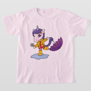 Camiseta Unicórnio Floral Rosa Simples e Bonito no Raincoat