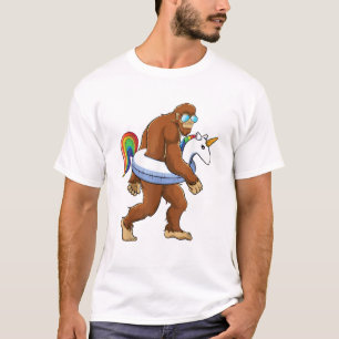 Camiseta Unicórnio Pé Grande Sasquatch Festa na Piscina Men