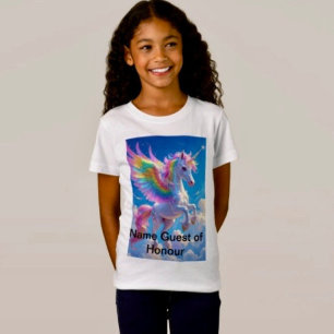 Camiseta Unicórnio Saltitante com Asas de Arco-íris
