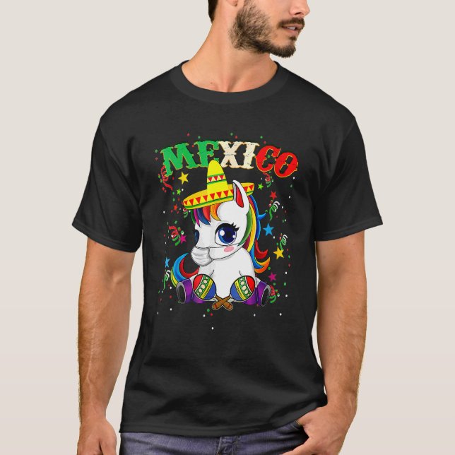 Camiseta Unicórnio Vestindo Máscara Cinco De Mayo Festiv Me (Frente)