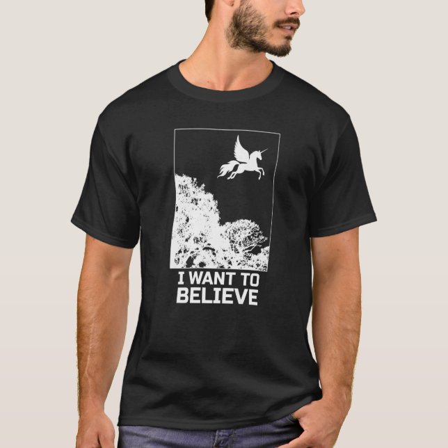 Camiseta Unicórnio Voador Quero Acreditar Na Alienígena Uap (Frente)