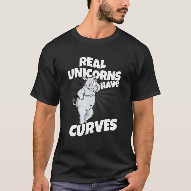Camiseta Unicórnios Reais Têm Curvas Rinocorn (Frente)