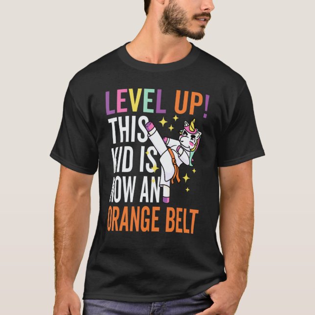 Camiseta Uniforme Clássico de Karatê Unicórnio Nível Up Cin (Frente)