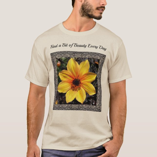 Camiseta Unisex com Dália Amarela Cheerful (Frente)