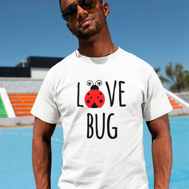 Camiseta Unisex Love Bug (Criador carregado)