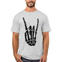 Camiseta Unissex Mão de Esqueleto de Halloween
