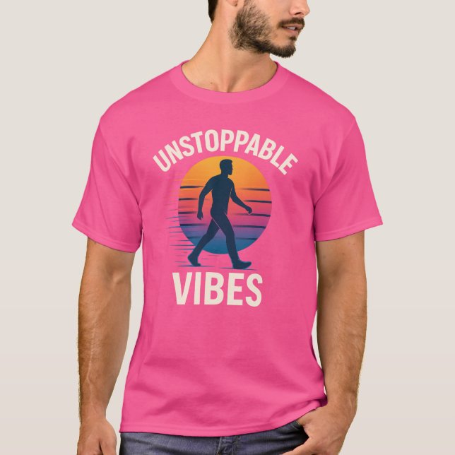 Camiseta Unstoppable Vibes Retro Sunset Silhouette T-Shirt (Frente)