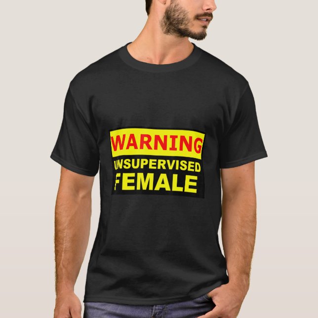 Camiseta Unsupervised female WARNING (Frente)