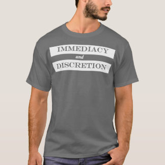Camiseta urgência e discrição