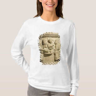 Camiseta Urna que descreve uma refeição da família, de