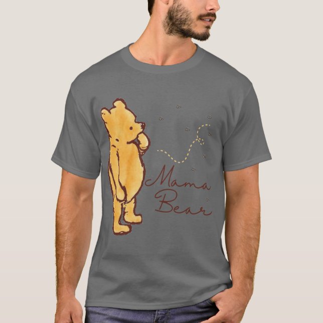 Camiseta Ursinho Pooh Mamãe Urso com Abelhas presente amigo (Frente)