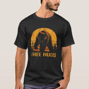 Camiseta Urso Abraços Grátis Acampamento amigo