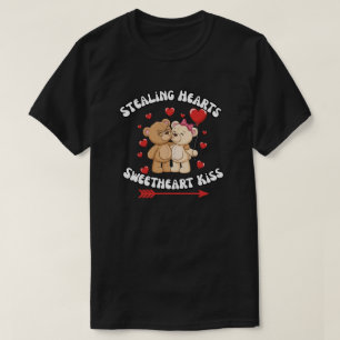 Camiseta Urso de Beijo de Namorado Rouba Corações