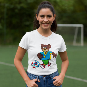 Camiseta Urso de Futebol Jogando Futebol com Roupa Esportiv