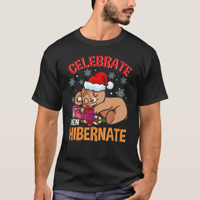 Camiseta Urso de Natal Hibernando Celebra Urso Sonolento (Frente)