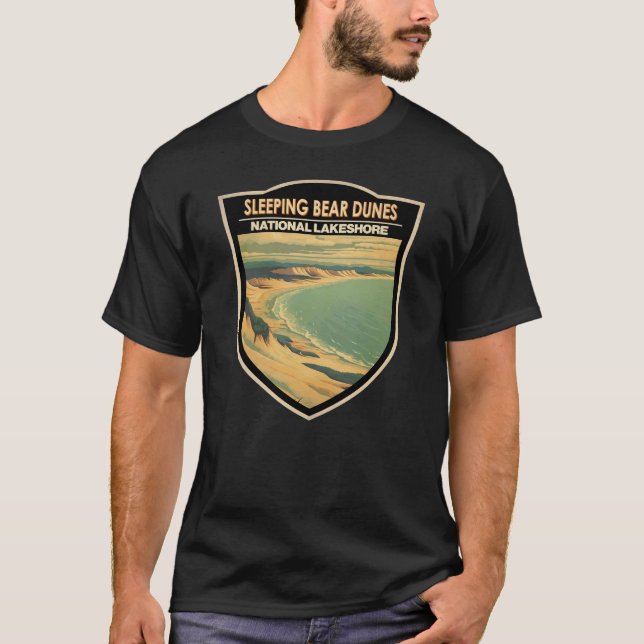 Camiseta Urso Dormindo Dunas de Lakeshore Viagem Art Nacion (Frente)