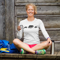 Urso Negro Mama com Silhuettes Cubs