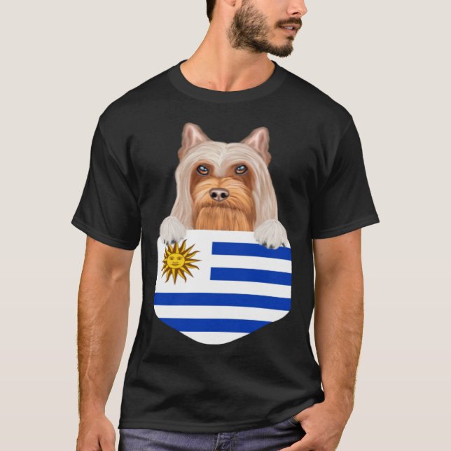 Camiseta Uruguay Flag Silky Terrier Dog In Pocket (Frente)