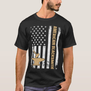 Camiseta US Flag Blacksmithing Anvil & Hammer American Blac