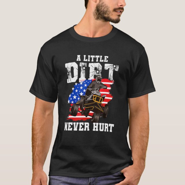 Camiseta US Flag Quad ATV  A Little Dirt Never Hurt (Frente)