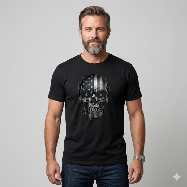 Camiseta USA Patriot 1776 Skull American Flag Distressed  (United we stand. Premium back view for a powerful patriotic presence.)