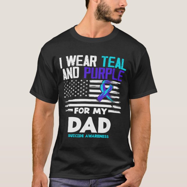 Camiseta Use Verde Claro E Roxo Para Conscientização Sobre  (Frente)