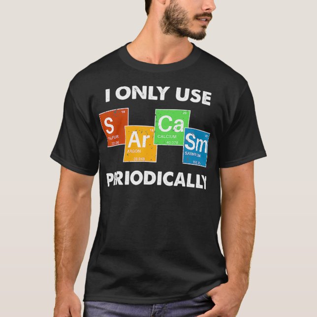 Camiseta Uso Apenas Sarcasmo Periodicamente (2) (Frente)